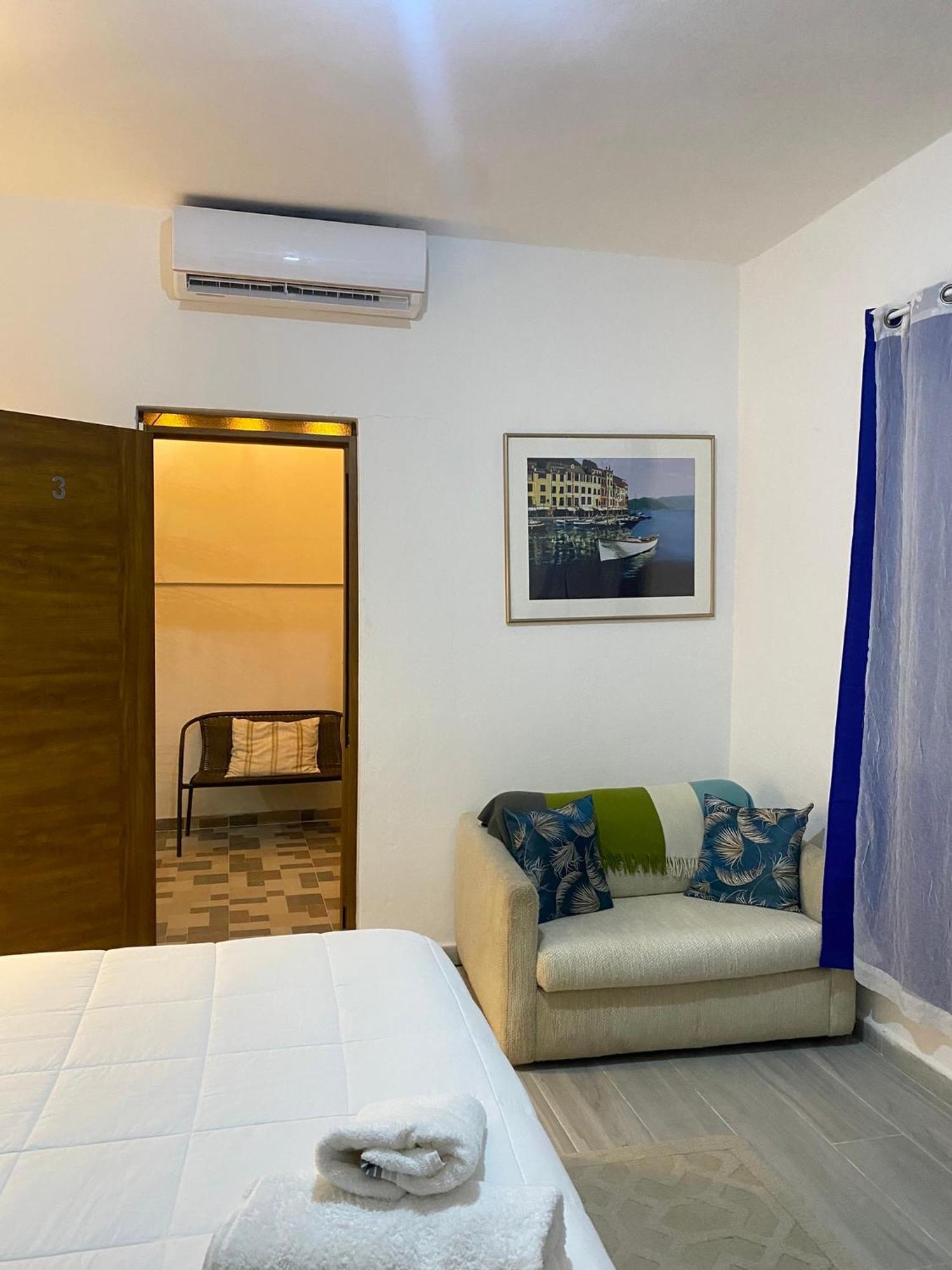 Only Room By Merengue House, 8 Minutos Airport Monte Adentro  Kültér fotó